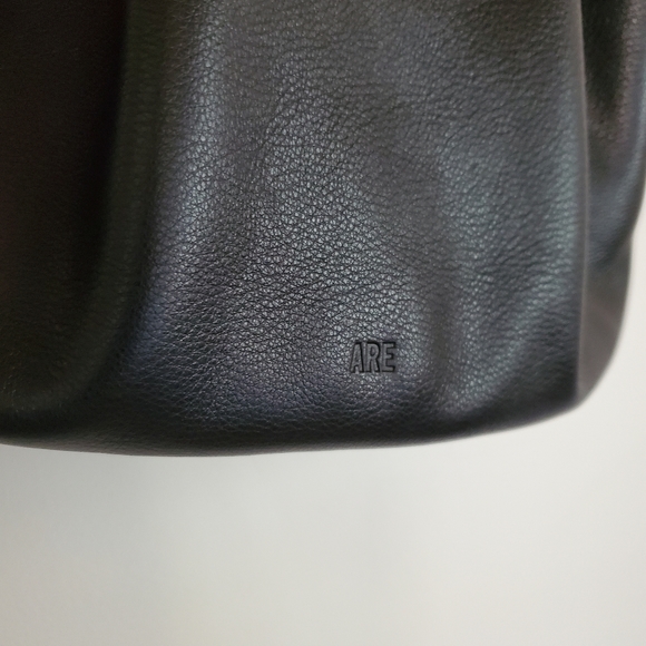 Are Studio Bell Bag Backpack - Picture 3 of 9